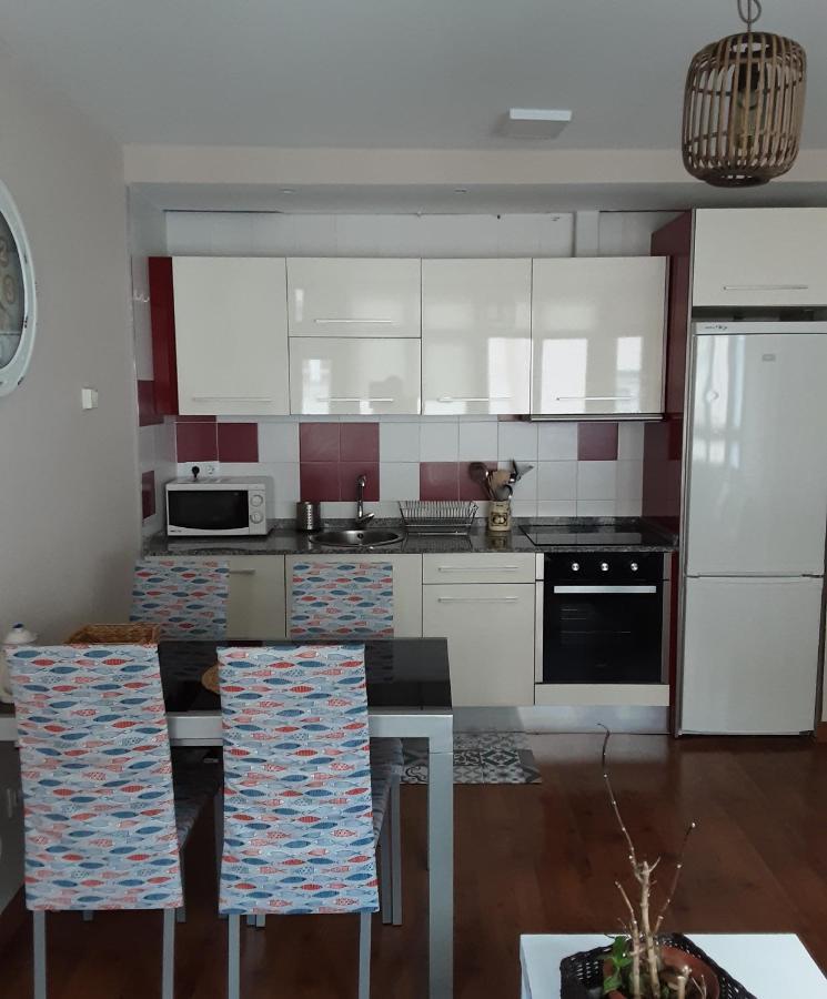 Apartamento Cine Colon 2 Рибадео Екстериор снимка